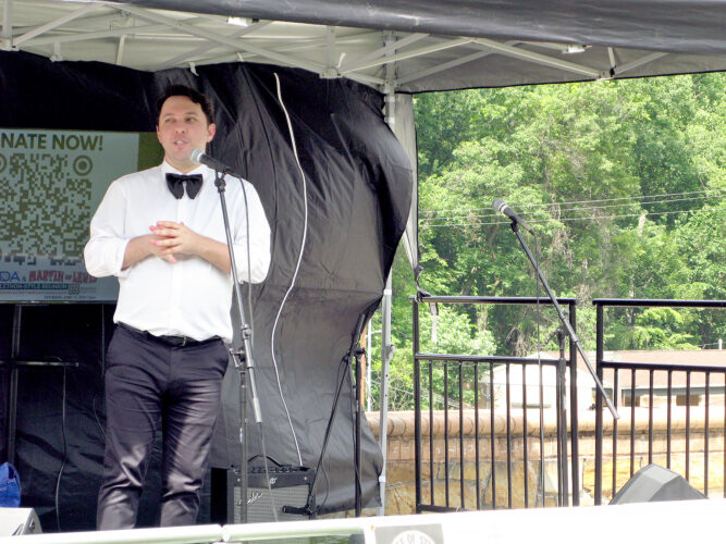 Steubenville Gets Ready To Celebrate Dean Martin